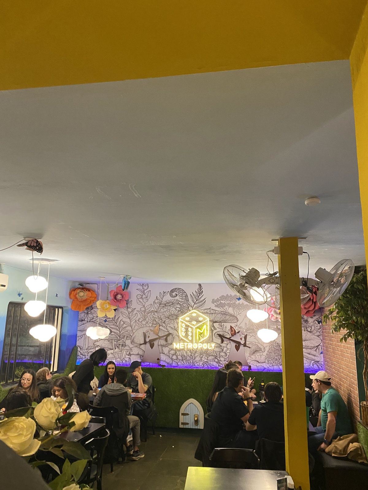 Metropoly Bar — foto 6 da casa